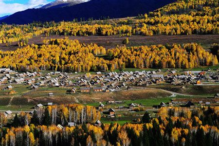 九月傳奇4：賽湖、魔鬼城、喀納斯、白哈巴、禾木、可可托海、胡楊純玩9日