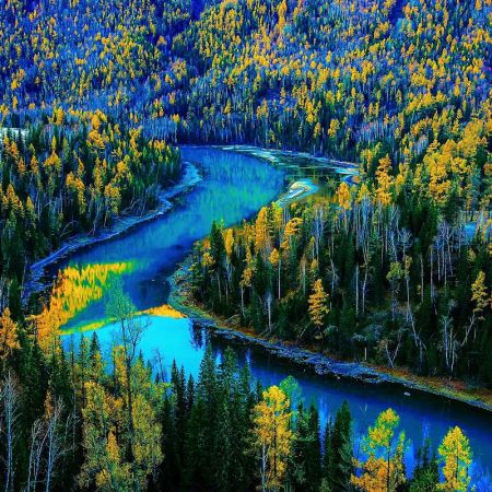 邂逅喀納斯：可可托海、喀納斯、禾木、五彩灘、魔鬼城拼車(chē)5日游